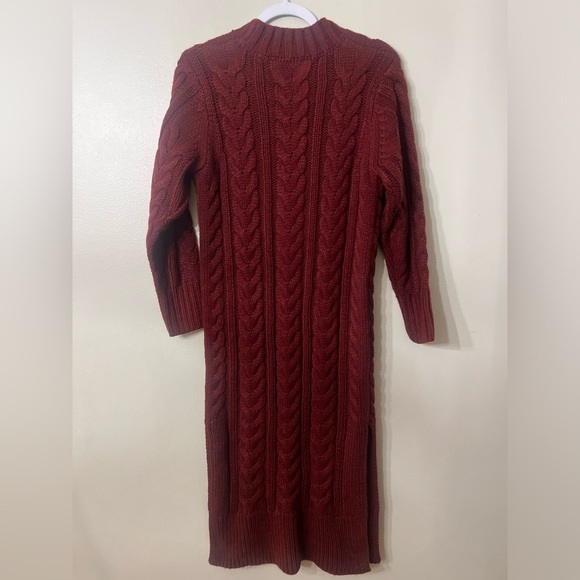 HYACINTH HOUSE
Maroon Maddox Sweater Dress
Size XS - Picture 5 of 8